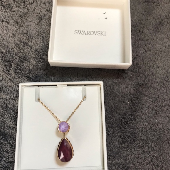 Conscious
Swarovski
Orbita crystal-drop necklace - Picture 2 of 5